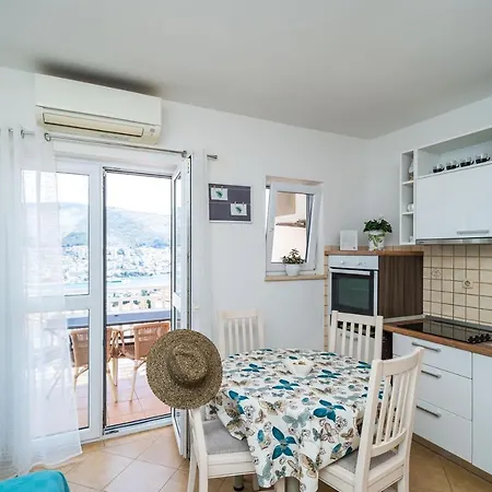 Burum - With Beautiful View 2 3*