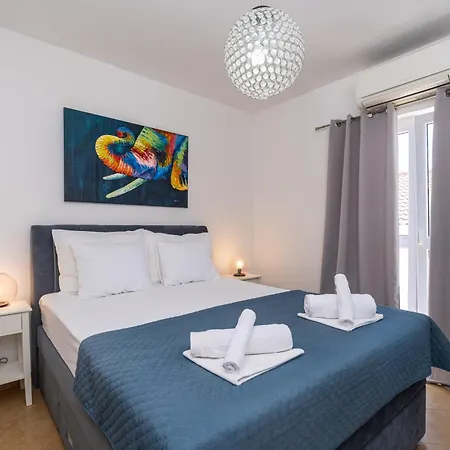 Bed & Breakfast Burum - With Beautiful View 2