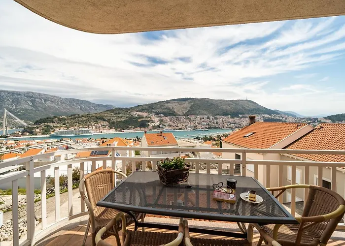 Burum - With Beautiful View 2 Dubrovnik