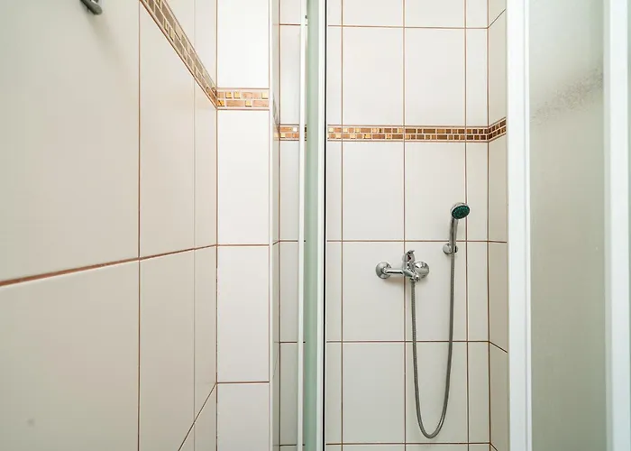 Bed & Breakfast Burum - With Beautiful View 2 3*