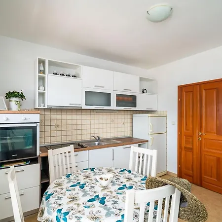 Burum - With Beautiful View 2 3* 두브로브니크