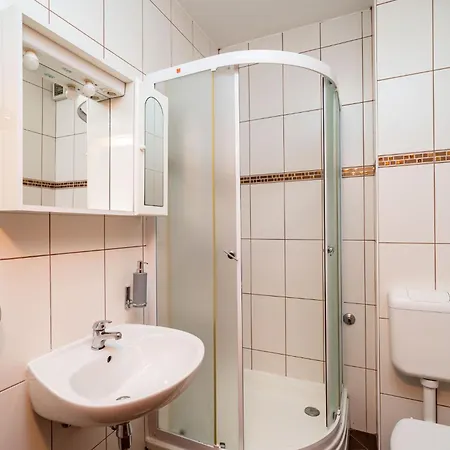 Burum - With Beautiful View 2 두브로브니크